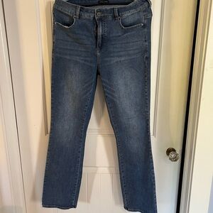 Universal Standard Straight Leg Blue Jeans